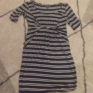 Maternity dress (Medium)